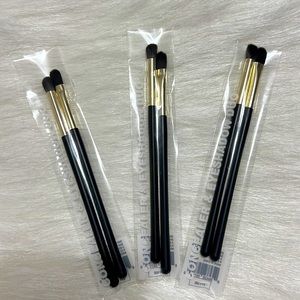 Concealer & Eyeshadow duo